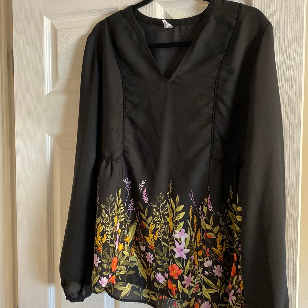 Old navy blouse
